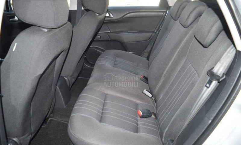 Screenshot_20210920-223711_Polovni Automobili.jpg