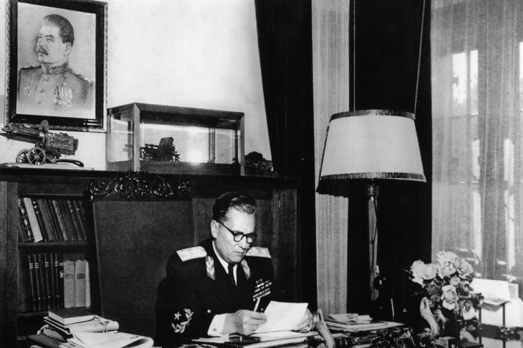 95090_josip-broz-tito-profimedia_ls.jpg